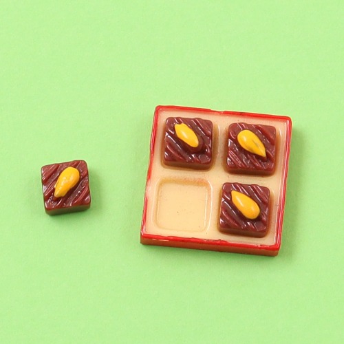 미니어처 초코 브라우니 세트 1개입 음식 베이커리 장식 데코 소품 나무 배경판 모형 만들기재료