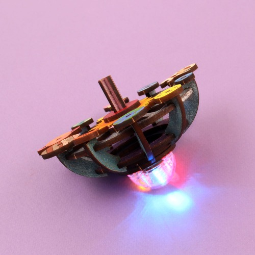 [아이디몬] 우드 DIY 우주팽이 LED버튼식 조명 초등 과학 만들기 조립 키트
